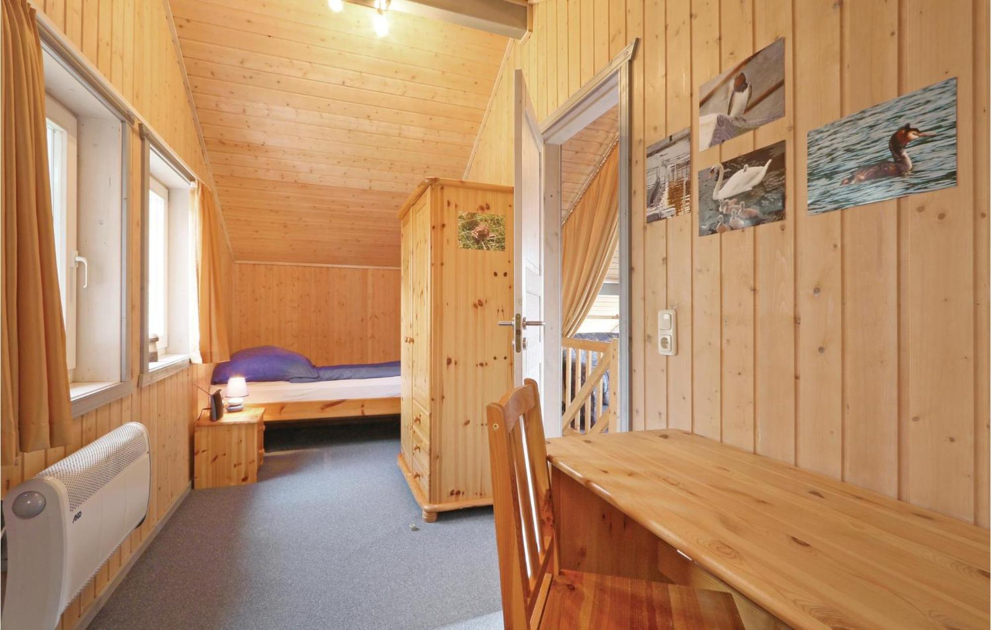 Cozy Home In Rechlin With Wifi Bagian luar foto
